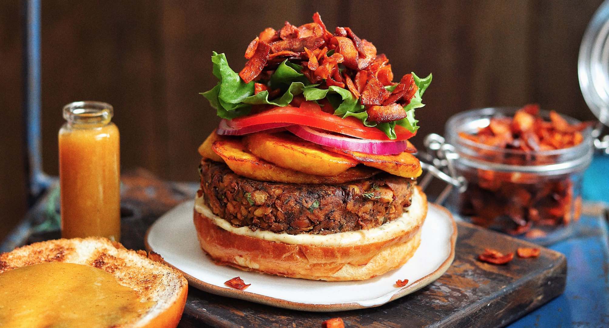 'Avant Garde Vegan' Gaz Oakley And The Vurger Co. To Debut Special Edition  Burger