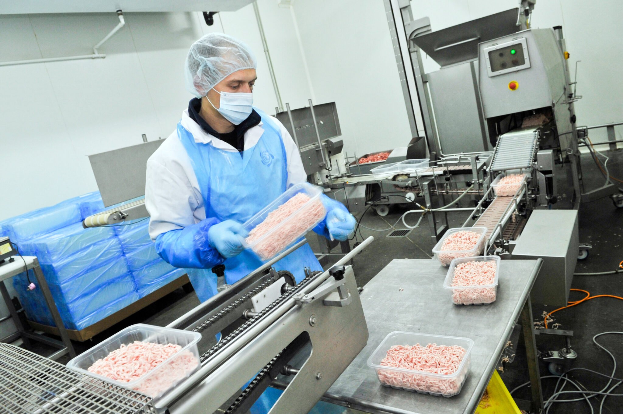 Meat Giant Tyson Blasted: Almost 5,000 Workers Catch COVID-19 But It ...