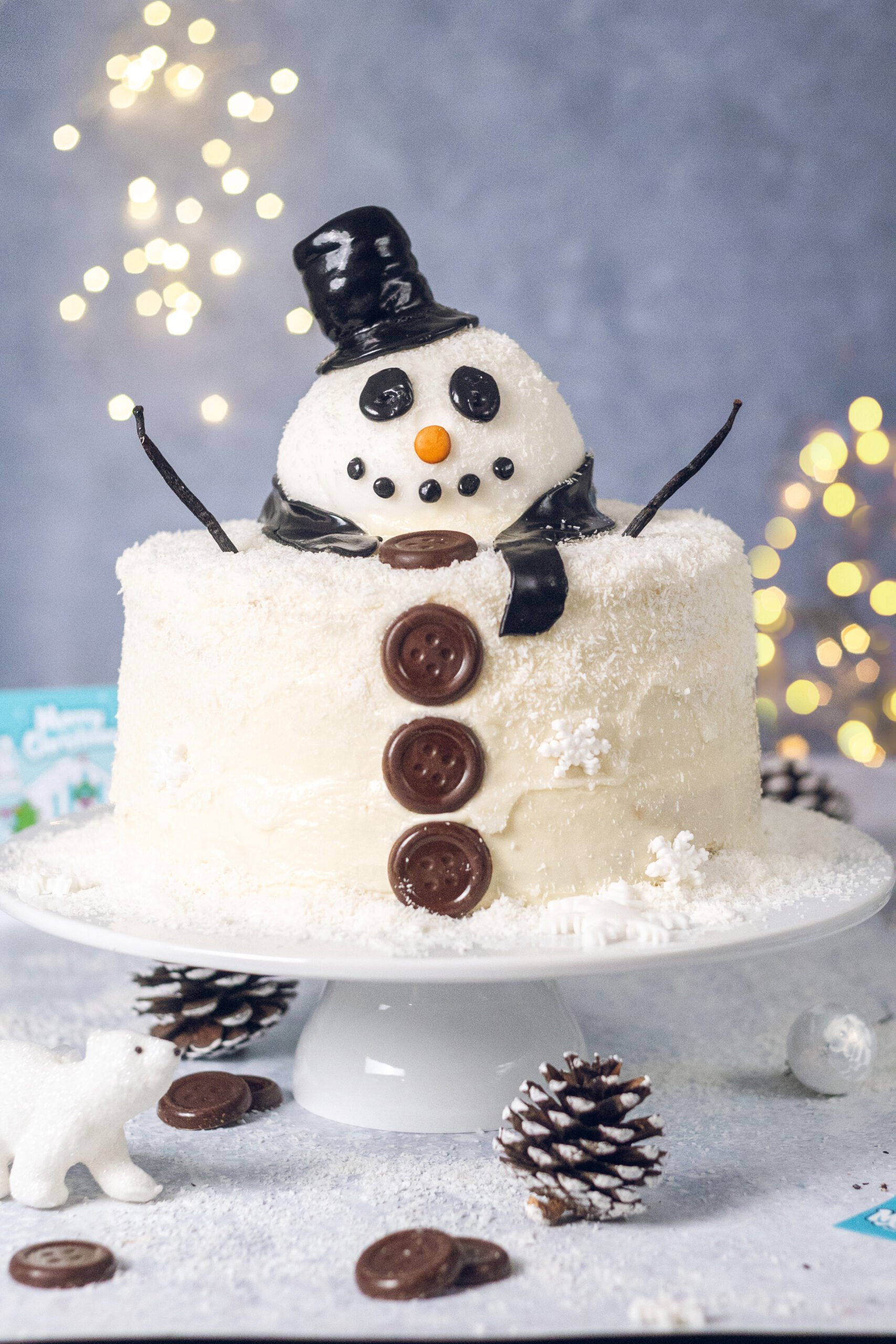 Christmas Snowman Ribbon Cake – Divine
