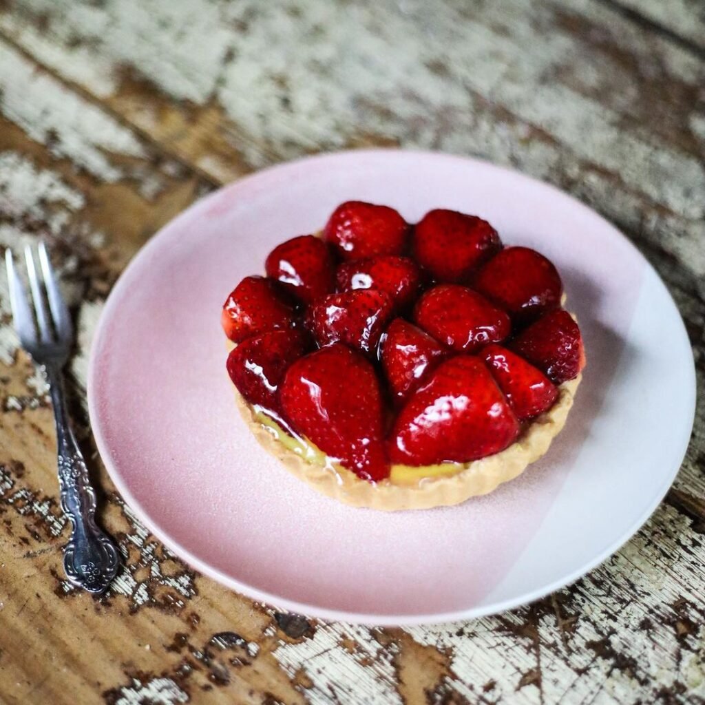 strawberry tart olivewood vegan