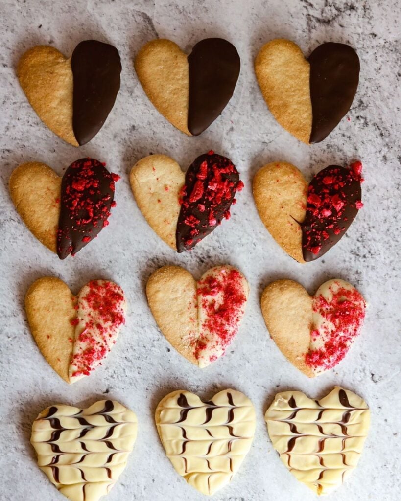 Valentine's Day Dipped Chocolate Cookies