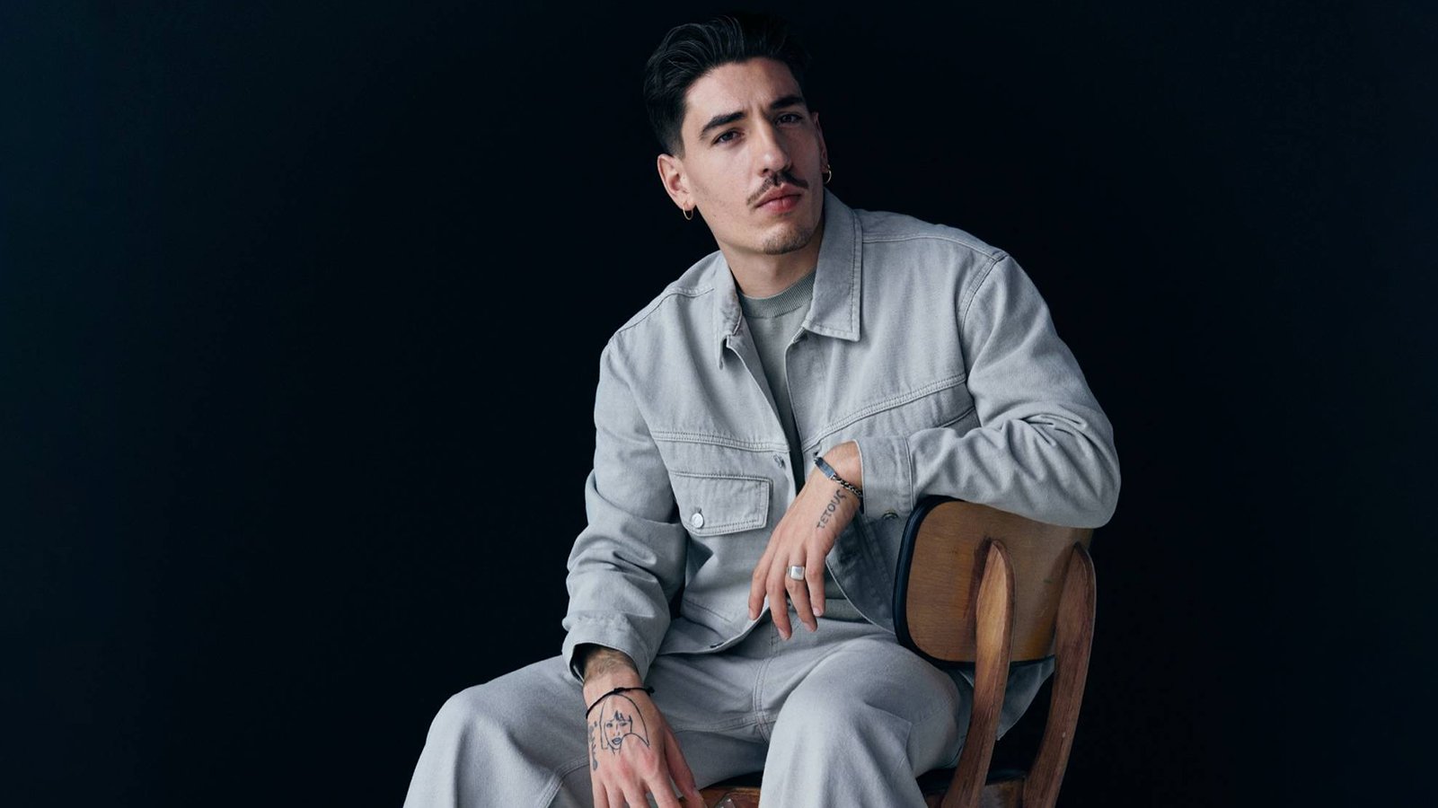 Vegan Footballer Héctor Bellerín Partners H&M To Launch Sustainable Clothing Collection