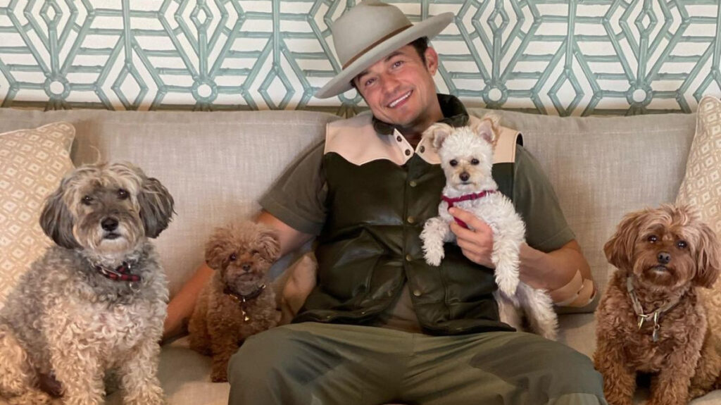 Actor Orlando Bloom with his dogd