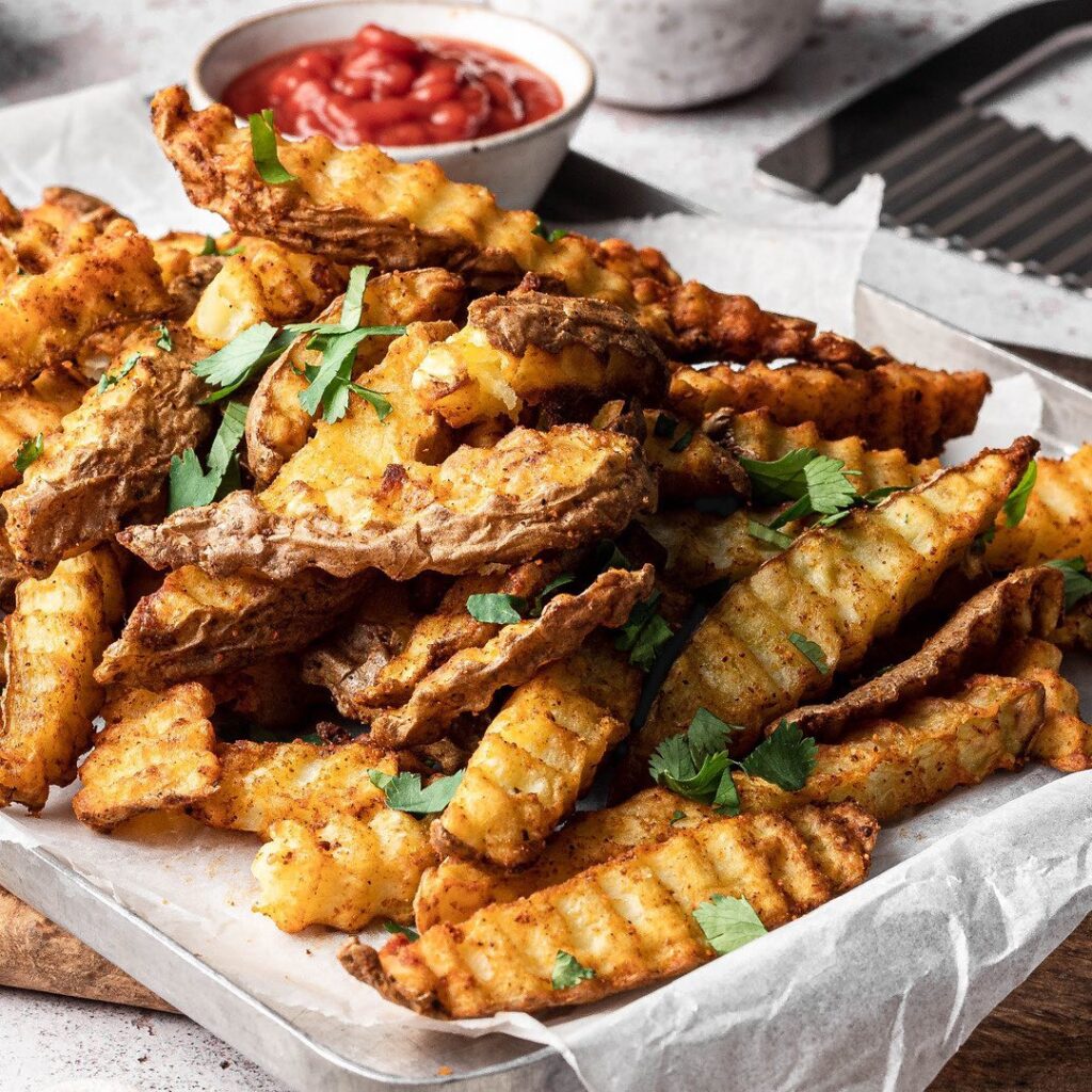 Homemade Crispy Crinkle Cut Chips