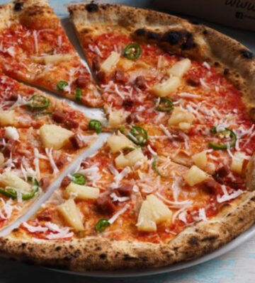 THIS launched UK 'first' vegan bacon Hawaiian pizza at Mama Dough in London