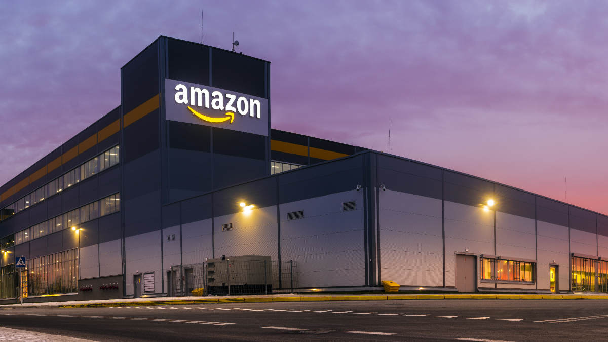 Amazon expands its sustainability program