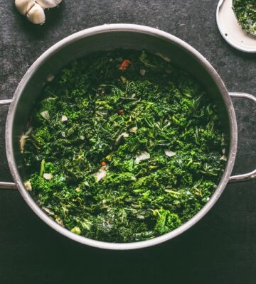 Dark leafy greens credited for ridding man of 12 years of migraines