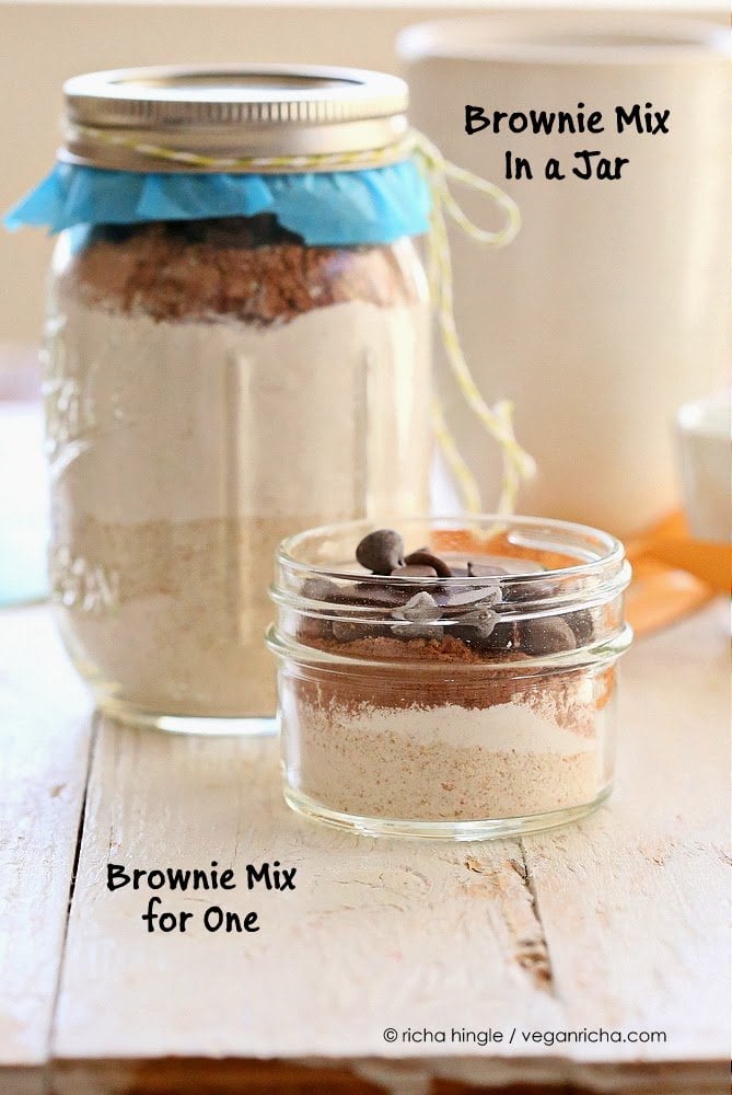 Vegan brownie mix in a jar