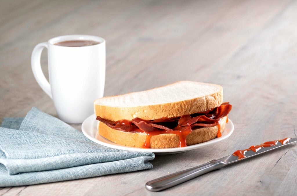 A vegan THIS bacon butty sandwich