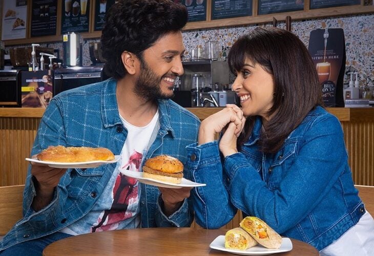 Genelia and Riteish Deshmukh eating Starbucks new vegan options