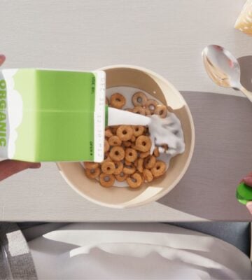 An animation of a person pouring cereal from new Earthling Ed film Milk