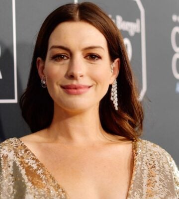 Actor Anne Hathaway on the red carpet