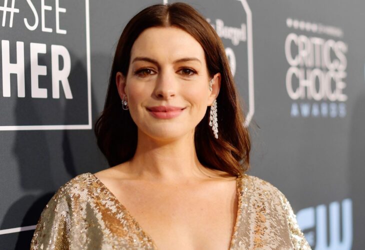 Actor Anne Hathaway on the red carpet