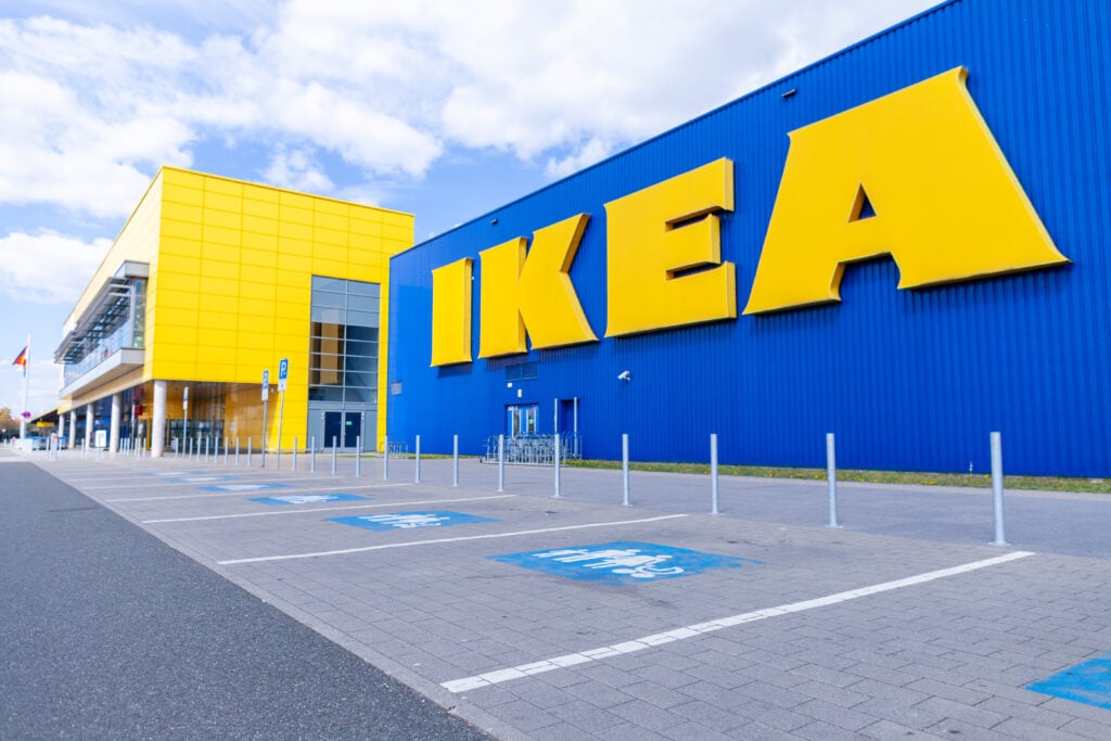 The outdoor of an IKEA store, which contains an increasingly vegan-friendly restaurant