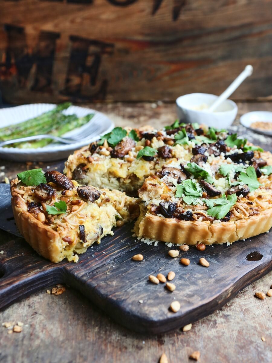 This blue cheese quiche recipe is dairy-free and vegan