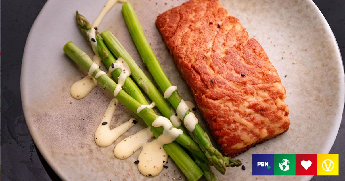You Can Now Buy The 'World's First' 3D Printed Vegan Salmon Filet