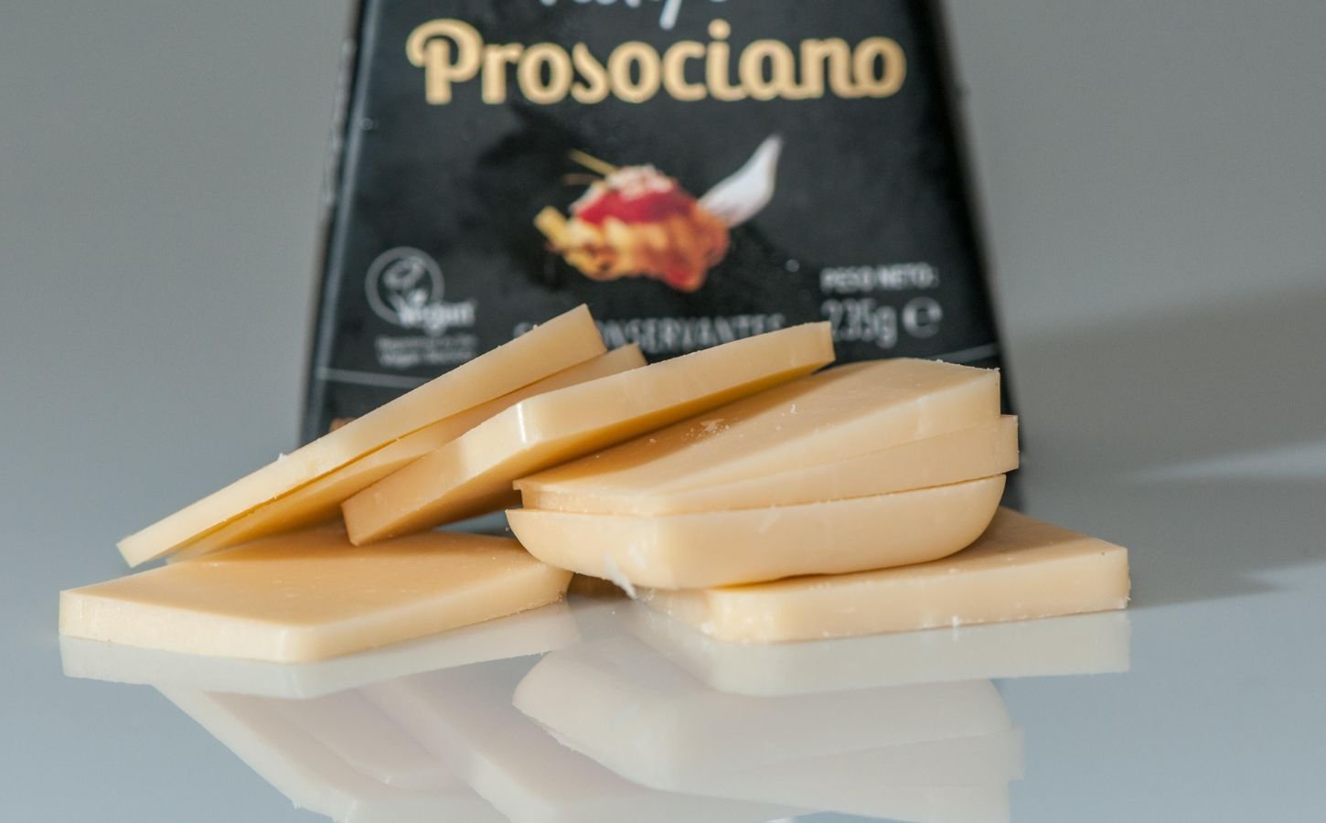 Vegan prosociano cheese from Violife
