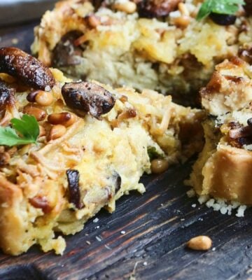 A vegan blue cheese quiche that's dairy-free and plant-based