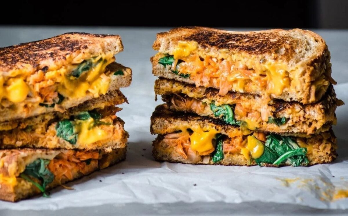 The Ultimate Vegan Grilled Cheese Recipe - Featuring Jackfruit And Hot ...
