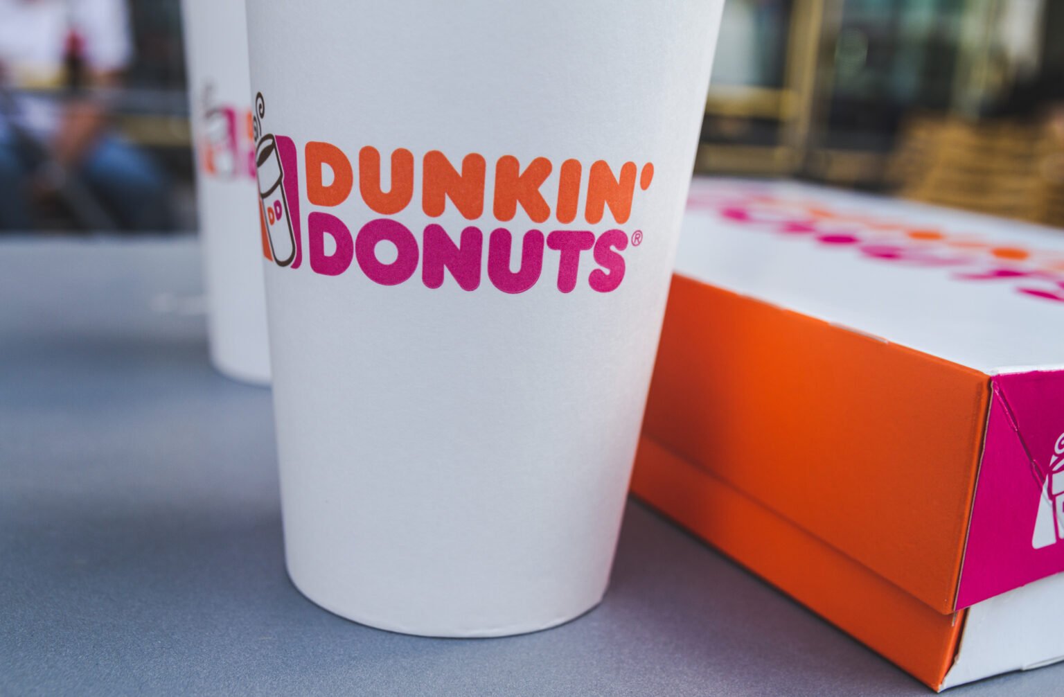 What’s Vegan At Dunkin’ Donuts? The Complete Guide