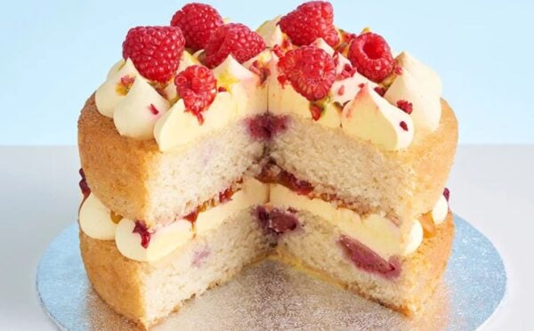 Where To Buy Vegan Birthday Cakes In The UK