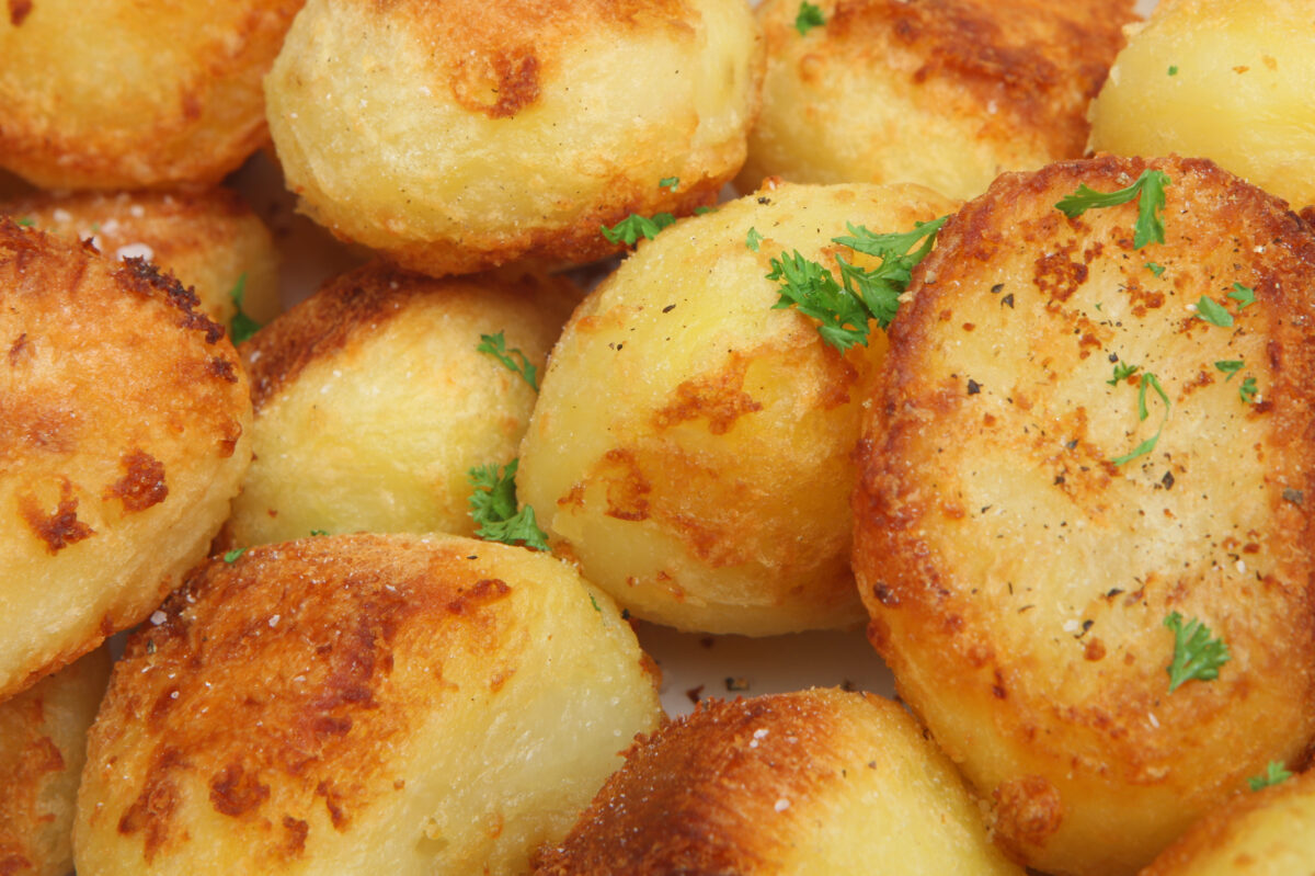 Vegan roast potatoes