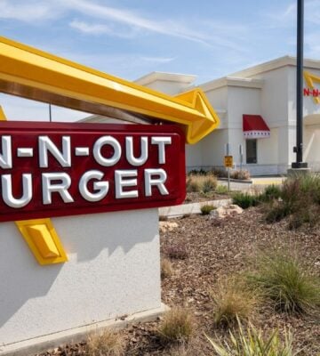 The outside of In-N-Out Burger, a fast food restaurant in the US