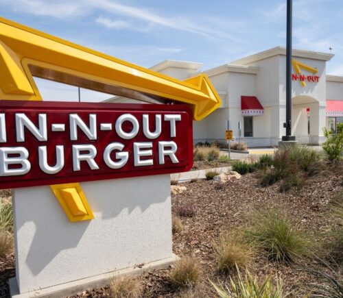 The outside of In-N-Out Burger, a fast food restaurant in the US