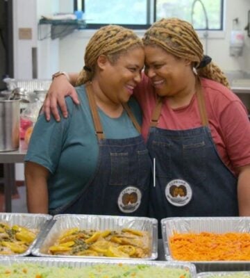 Sisters Pam and Wendy on Netflix documentary "You Are What You Eat: A Twin Experiment"
