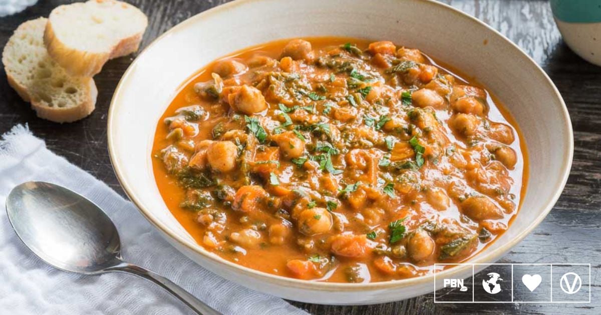 This Creamy Spanish Chickpea Stew Is Oil-free