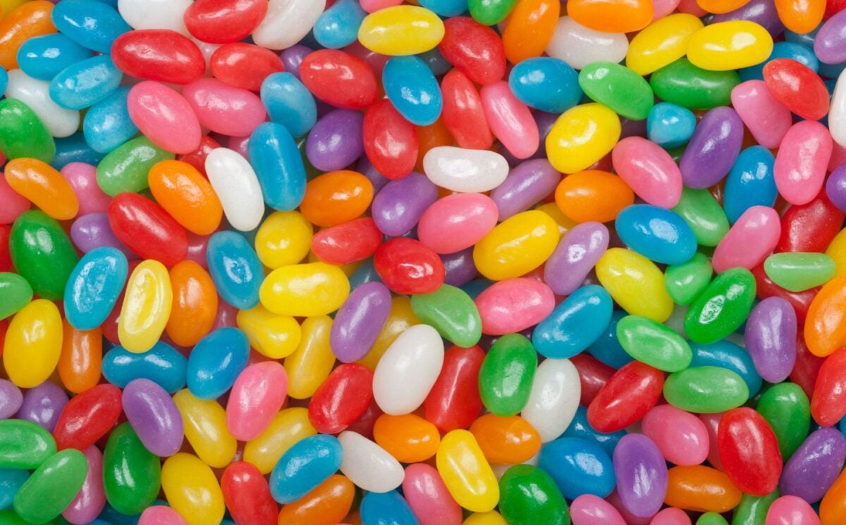 Brightly colored jelly beans, a non-vegan candy that often contain shellac