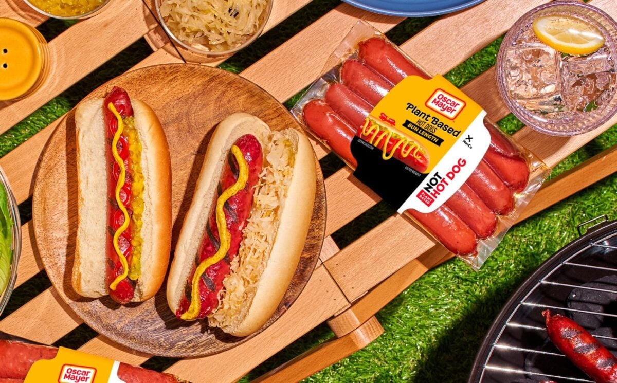 Plant-based hotdogs from Oscar Meyer