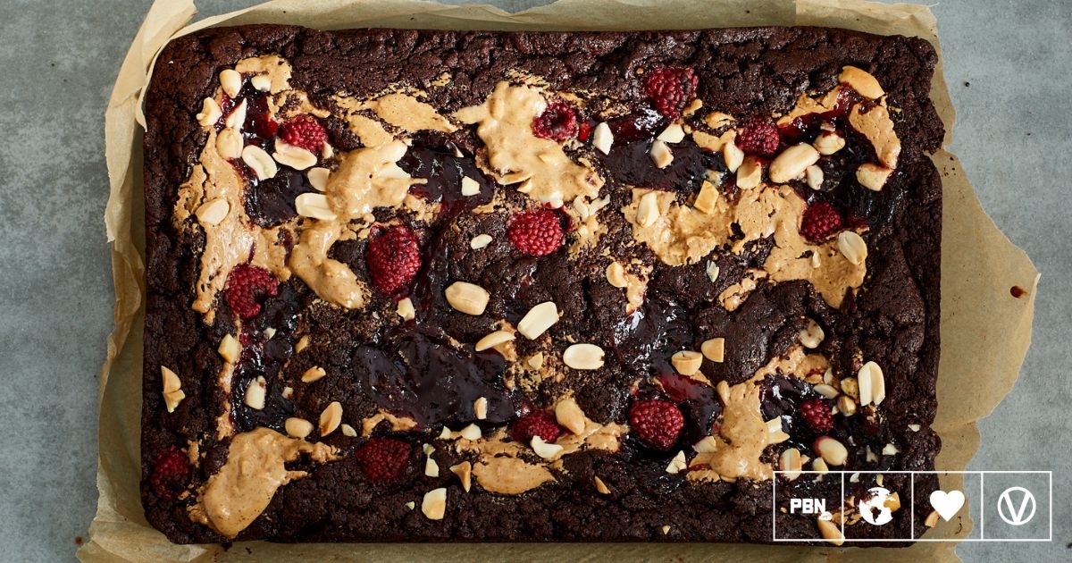 Try These Gooey PBJ Brownies