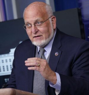Former CDC director Robert Redfield