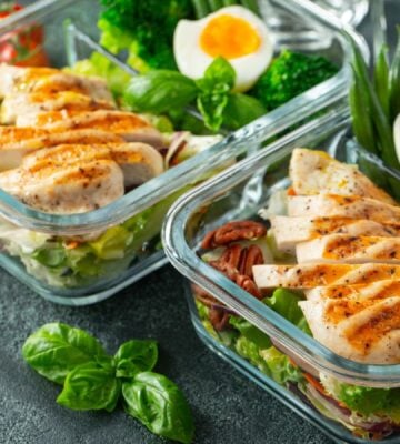 Tupperware boxes full of keto-friendly good, including eggs and chicken