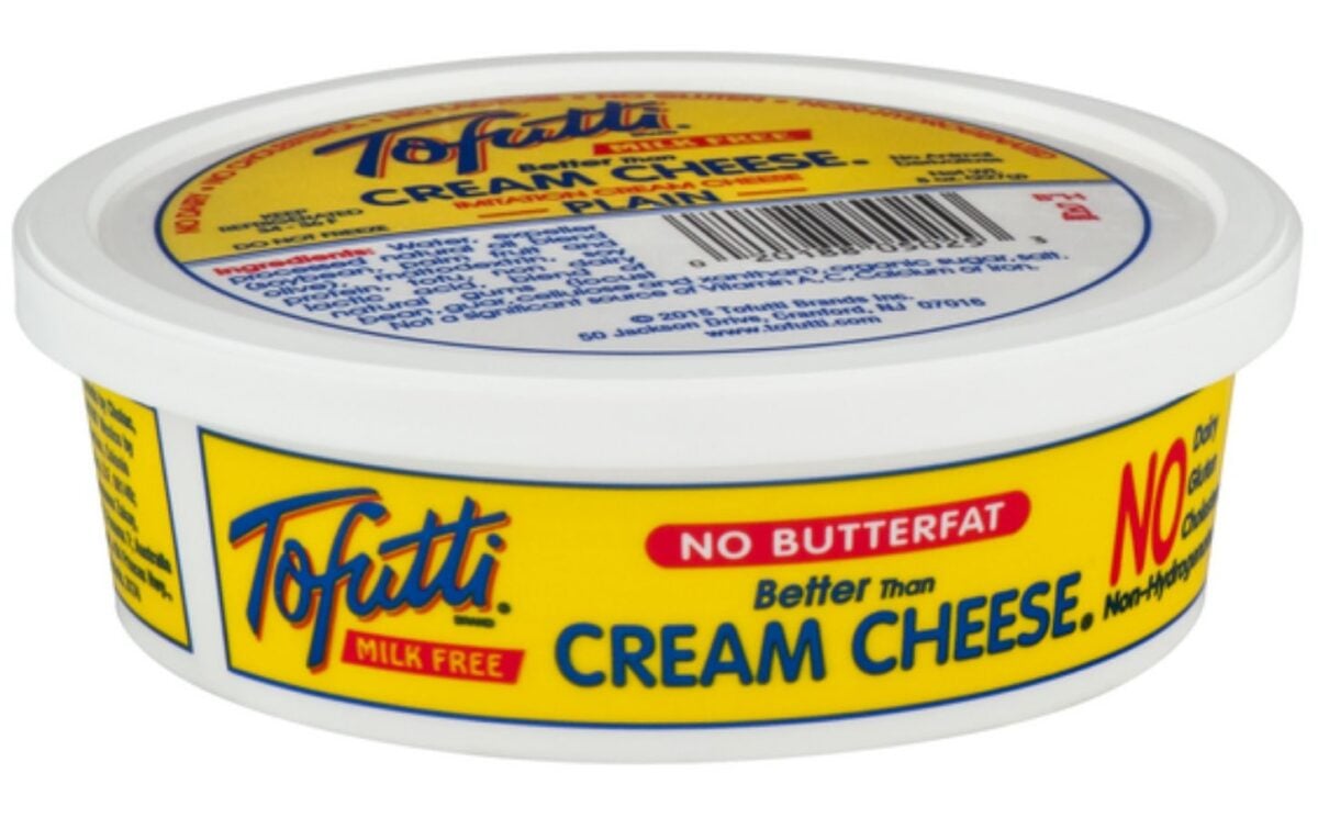 a picture of tofutti's vegan cream cheese