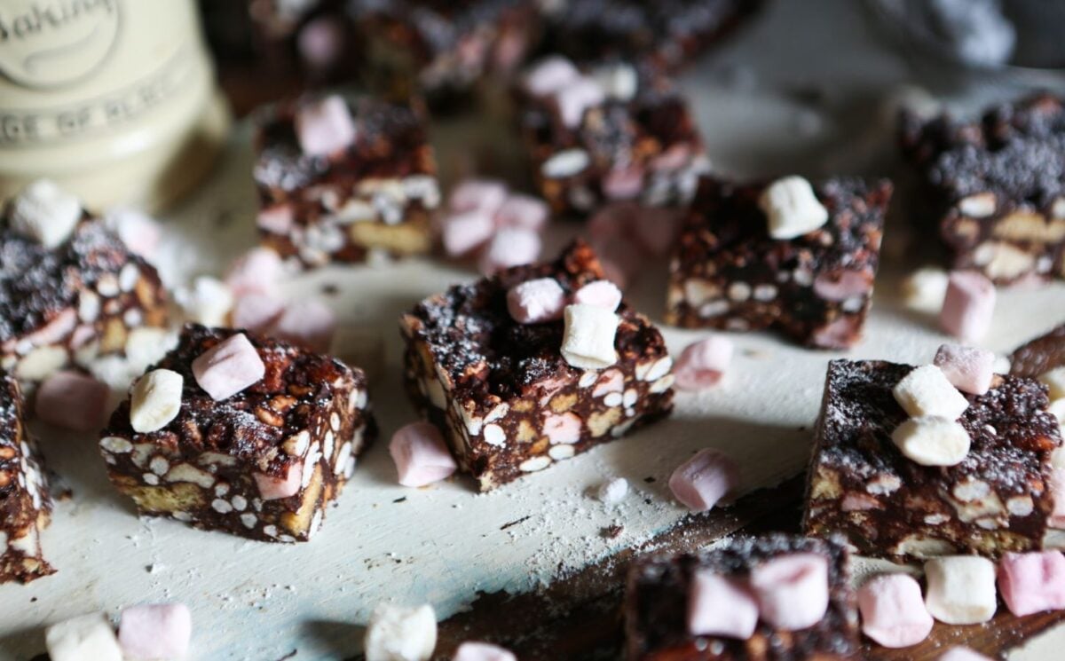 a picture of easy vegan rocky road made with digestives, chocolate, vegan mini marshmallows, and puffed rice