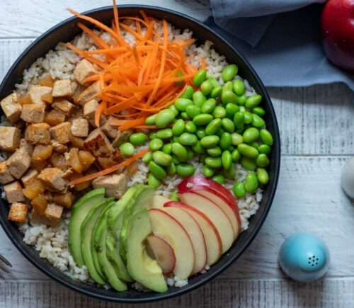 A nutritious vegan tofu bowl with a complete protein-rich recipe