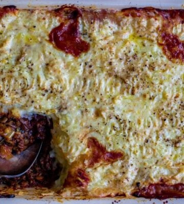 a picture of a vegan shepherd's pie made with lentils