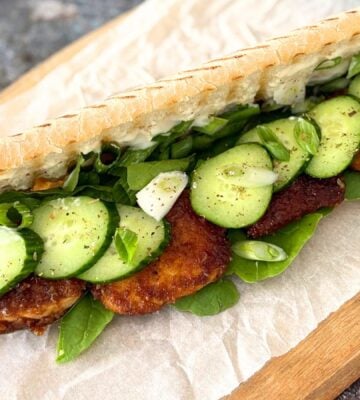 A fiery tofu sandwich, the perfect vegan lunch