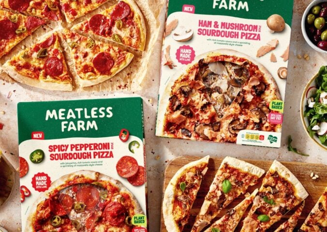 Meatless Farms two new "meaty" pizzas and their boxes