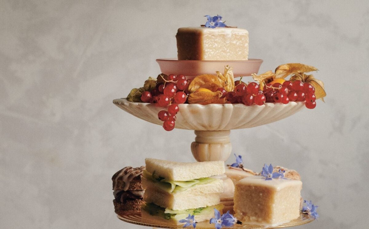 a picture of almond tea cakes made with marzipan, apricot jam, and topped with flowers