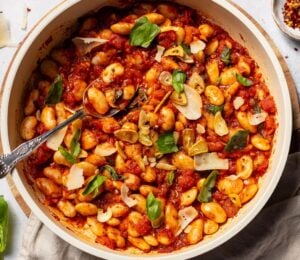 A dish of arrabbiata butter beans