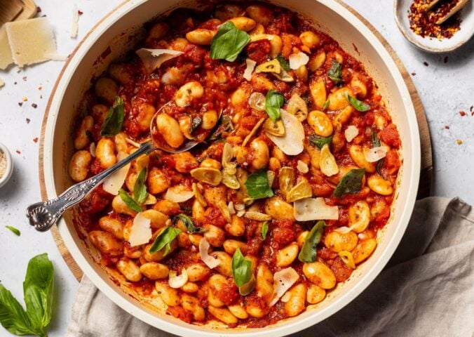 A dish of arrabbiata butter beans