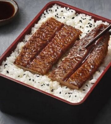 Photo shows Forsea's cultured seafood product, eel, or unagi, served over rice