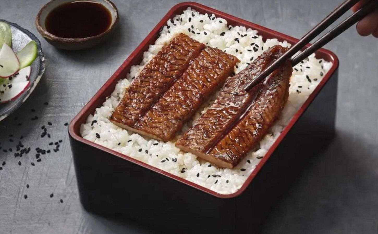 Photo shows Forsea's cultured seafood product, eel, or unagi, served over rice