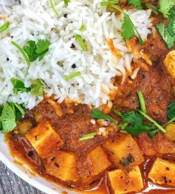 A plate of plant-based malai kofta, a high protein vegan curry