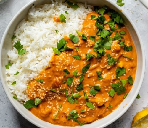 A vegan butter chickpea curry made with a dairy-free recipe