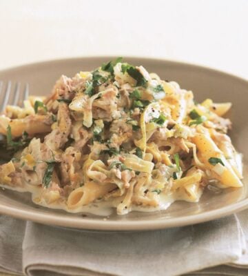 a bowl of vegan creamy tuna and leek pasta