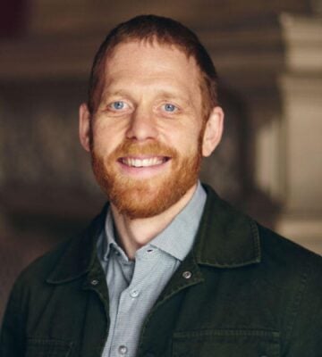 A headshot of Oxford University professor Paul Behrens